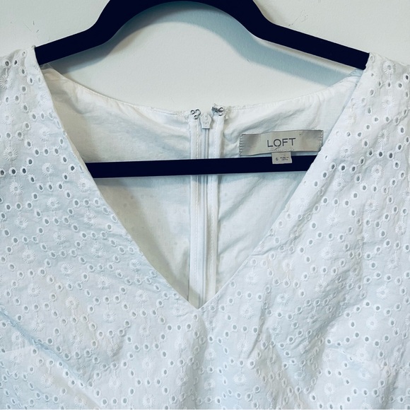 Loft Eyelet Flutter Cuff Shift Dress wedding party size 6 - Picture 9 of 14